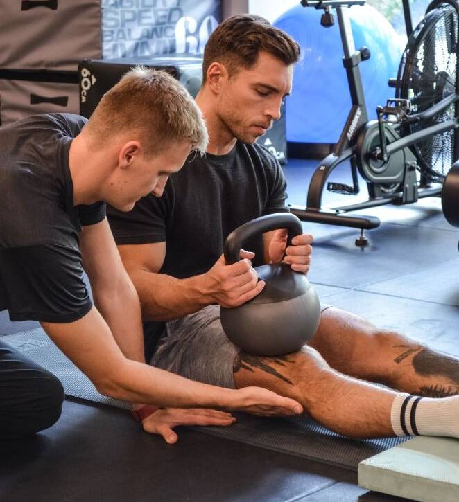 Kniegelenksstrecktraining in der Physiotherapie